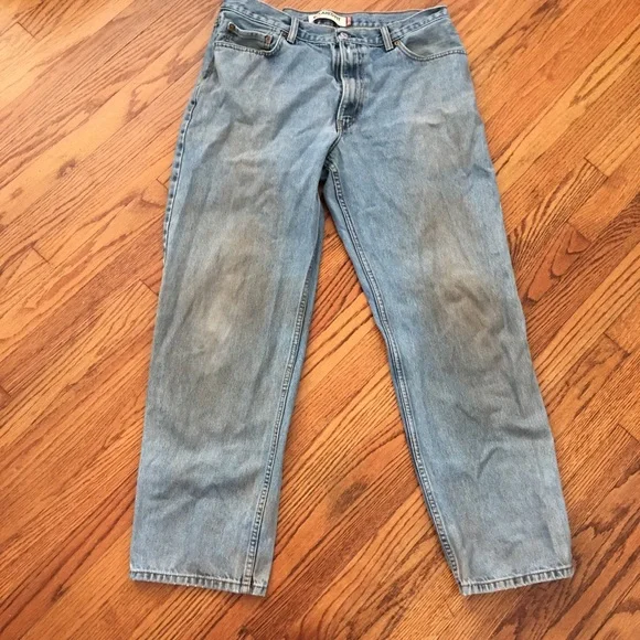 Levi’s 550 relaxed fit dirt distressed 36X32 - Picture 1 of 5